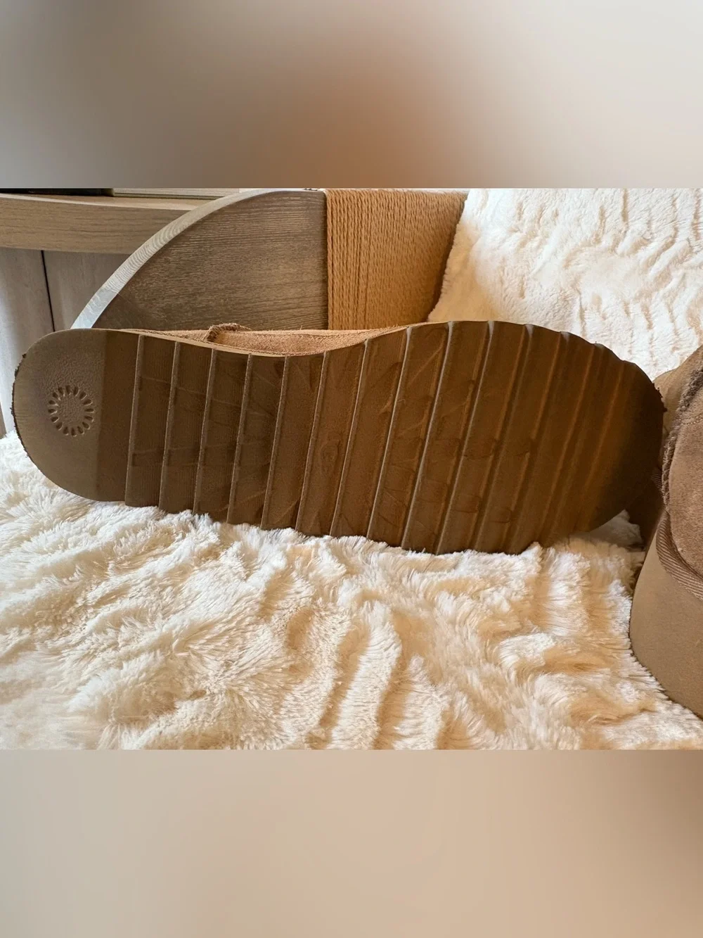 UGG Chelsea Platform Mini Boot Chestnut - Picture 8 of 8